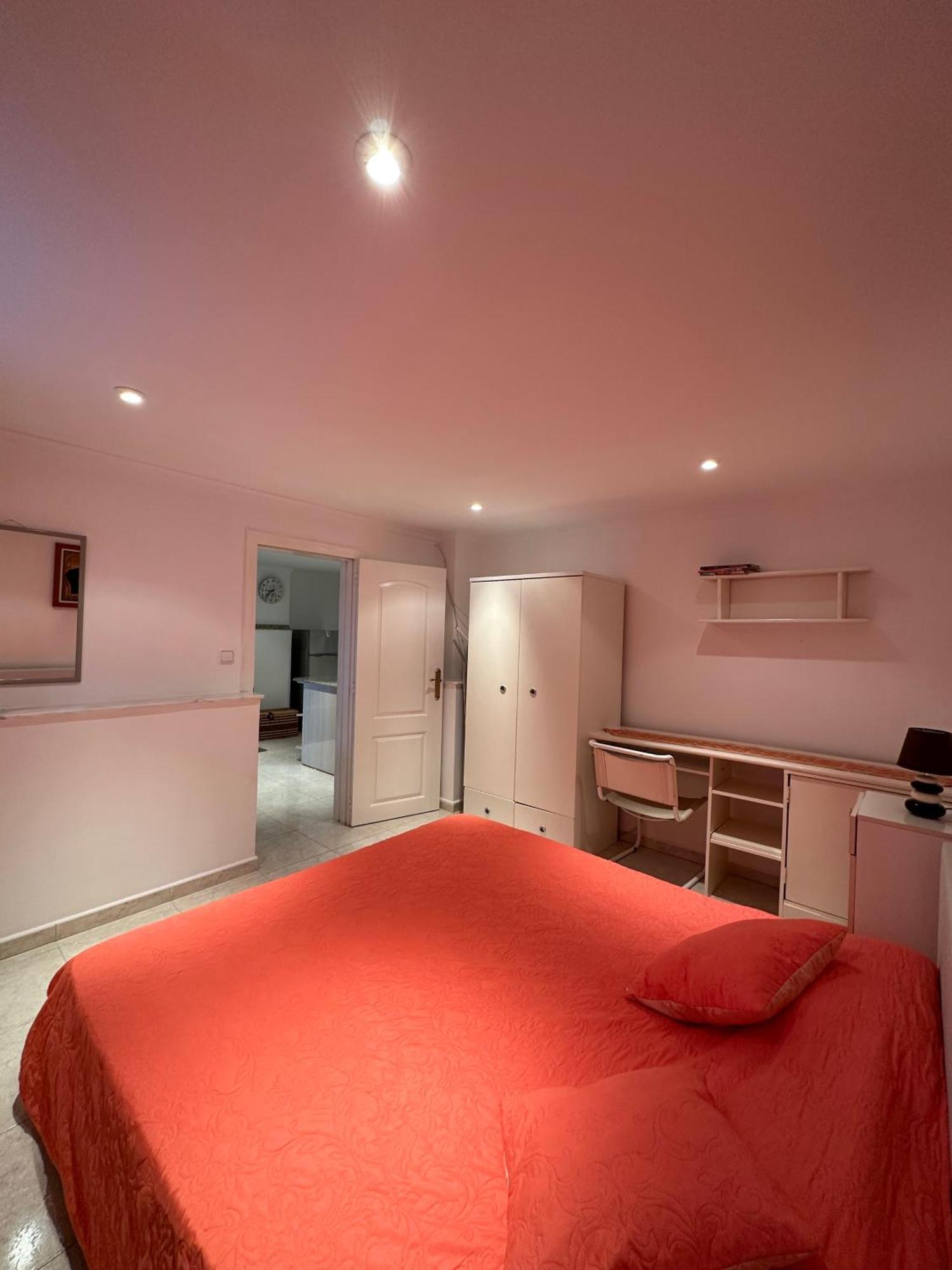 Apartment En La Con El Territorio Comun En *