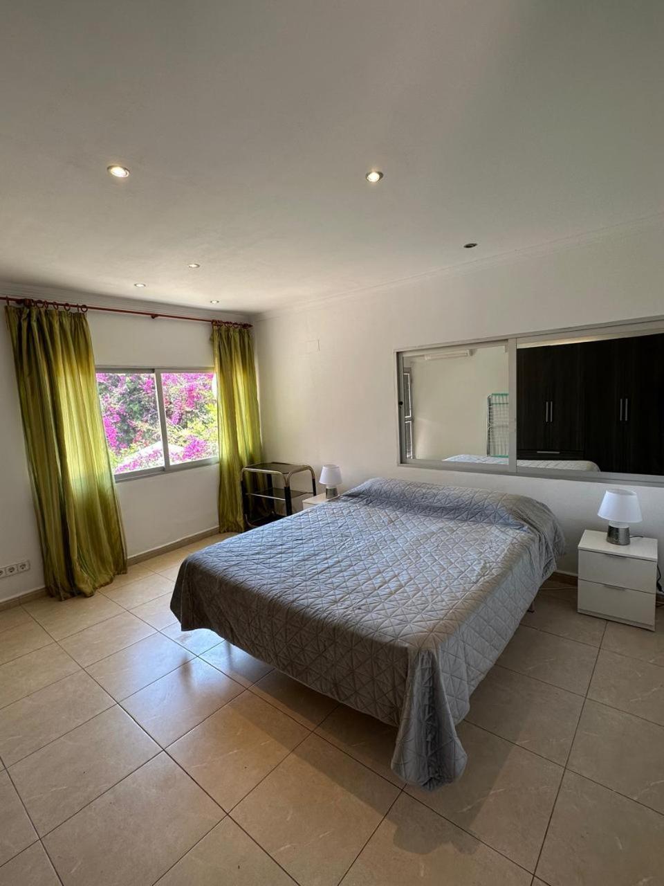 Appartement En La Con El Territorio Comun En